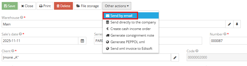 Sending the sales document to the customer